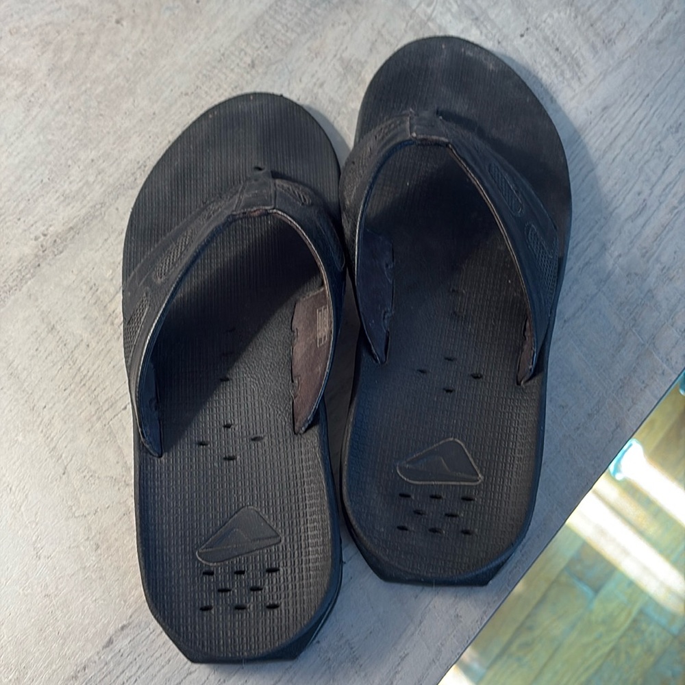 Men’s reef flip flops